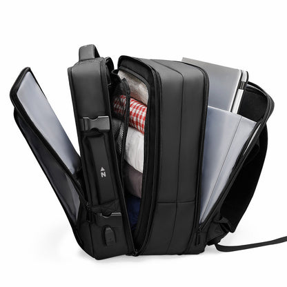 Voyager Expandable Backpack 26L / 38L with Built-in Rain Coat