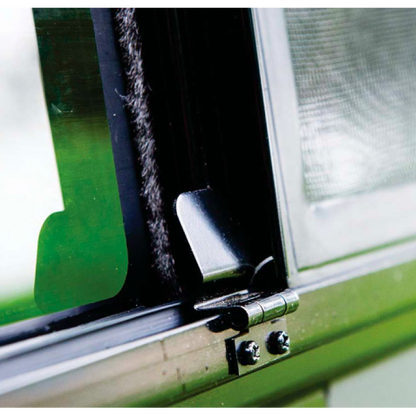 Universal Sliding Bunk Window Right - 580 X 200 R