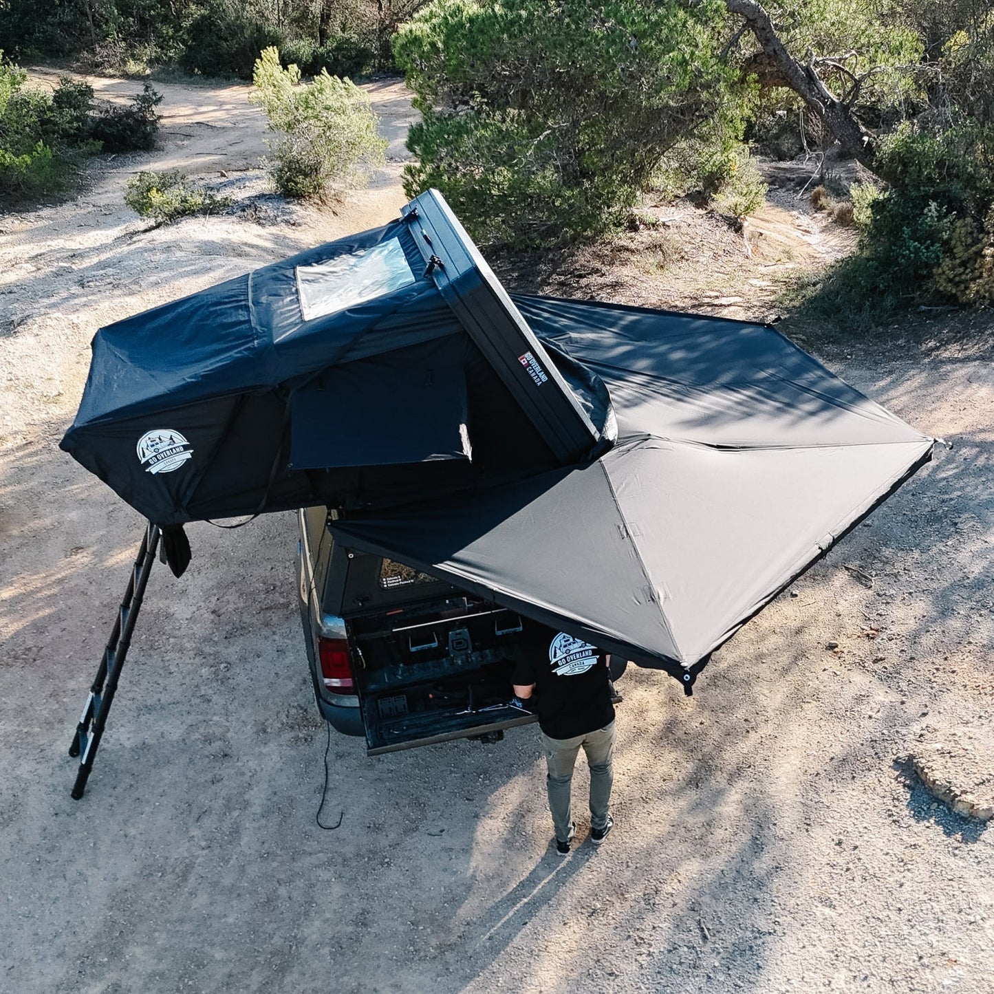 450 Freestanding 270° XL Awning