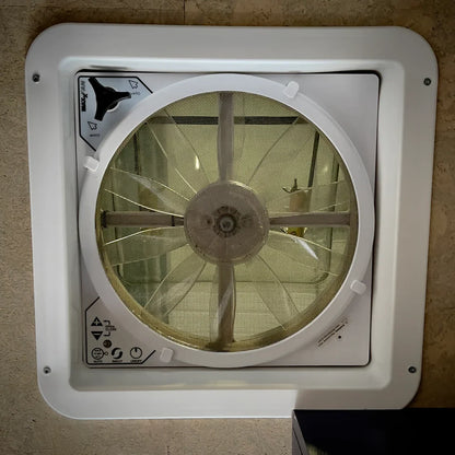 MaxxFan 10 Speed Vent Fan w/ Remote